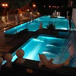 Hotel Carlton 4*