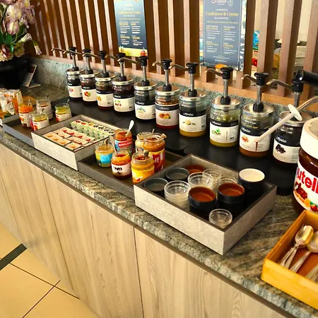 Carlton Otel Lido di Jesolo